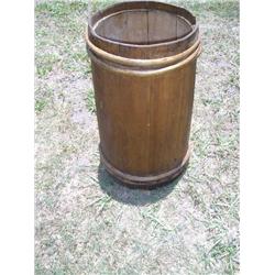 Wood bucket