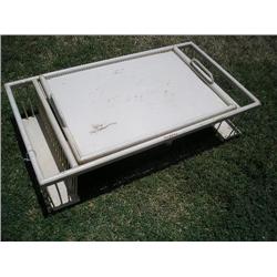 Breakfast tray w/removable top