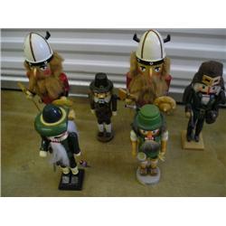 6 Nutcrackers