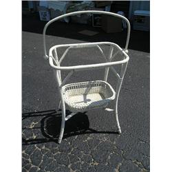 White wicker plant stand