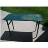 Image 1 : Green fold up table