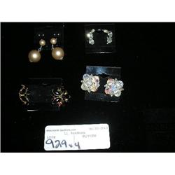 4 pairs of vintage earings