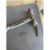 Image 2 : ICE CLIMBING PICK AXE