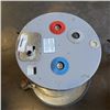 Image 2 : HOT WATER TANK