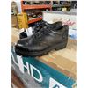Image 2 : BLACK STEEL TOE SHOES SIZE 41