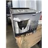 Image 2 : BELLAPRO 8QT TOUCHSCREEN AIR FRYER - TESTED WORKING, RETAIL $239