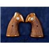 Image 1 : Colt Python Factory Wood Pistol Grips