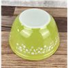 Image 4 : Pyrex Spring Blossom 402 Mixing Bowl