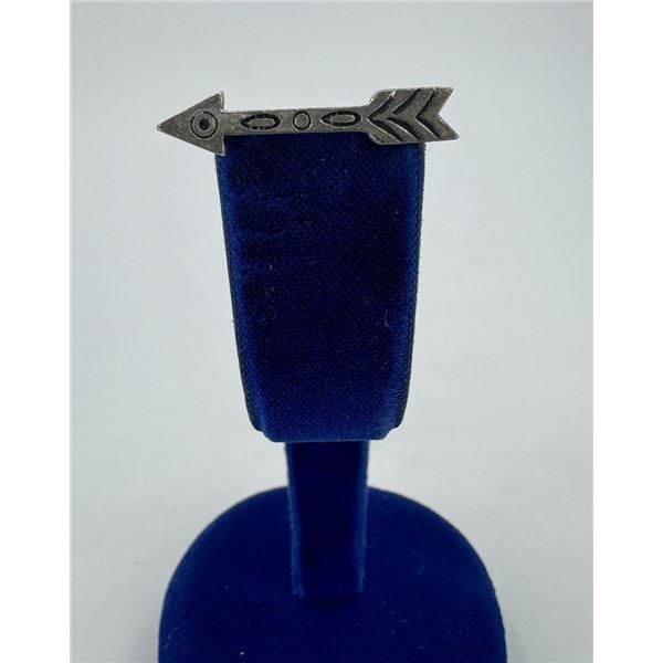 Navajo Sterling Silver Arrow Pin