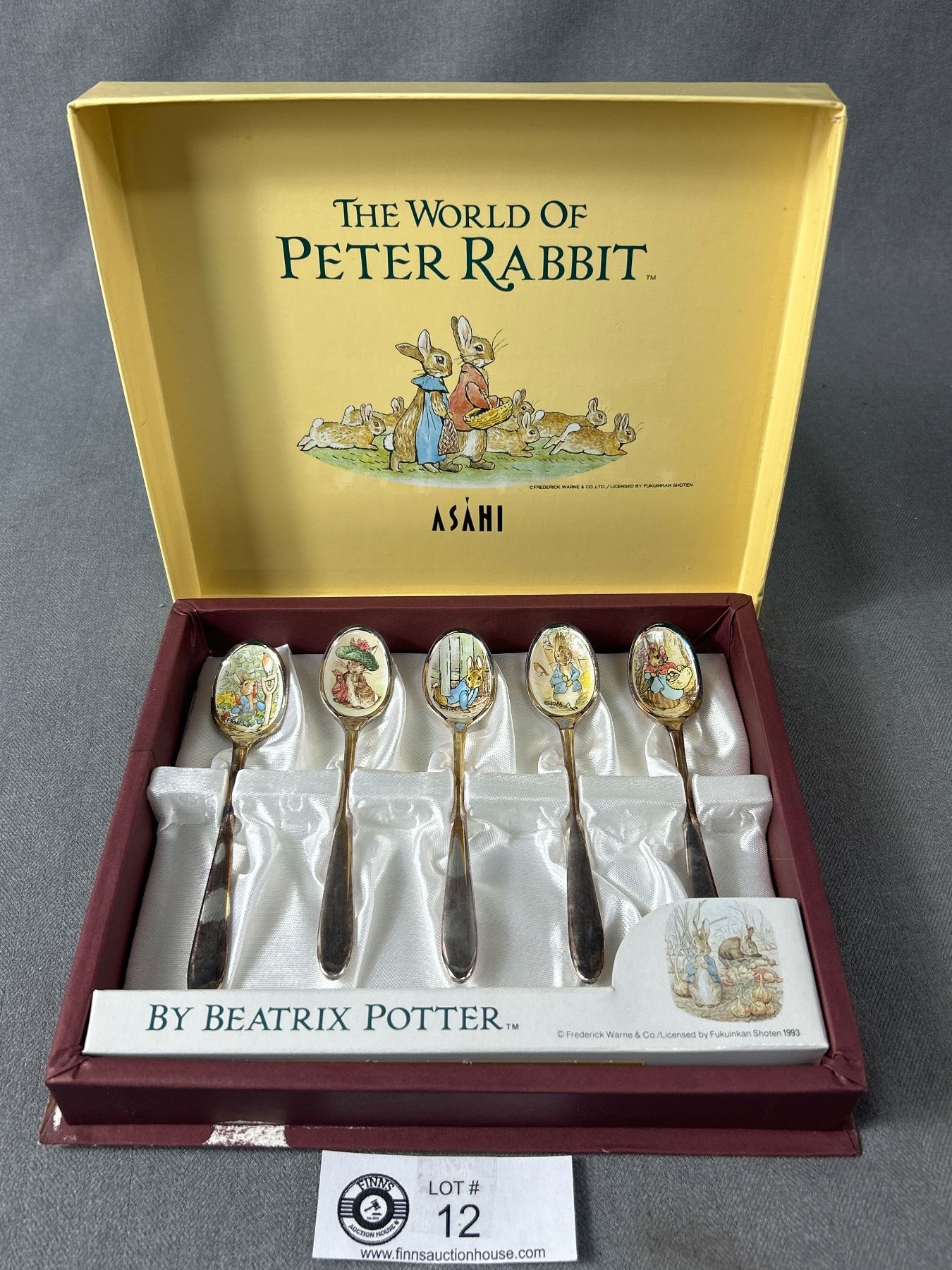 Peter Rabbit T Spoon 1993 The World Of Peter Rabbit Pictorial Spoons Set In Original Box