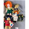 Image 2 : Vintage Toy Lot Including Raggedy Anne, Raggedy Andy, Sock Monkey, Paddington Bear & More