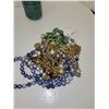 Image 2 : Baggie of Estate Jewellery