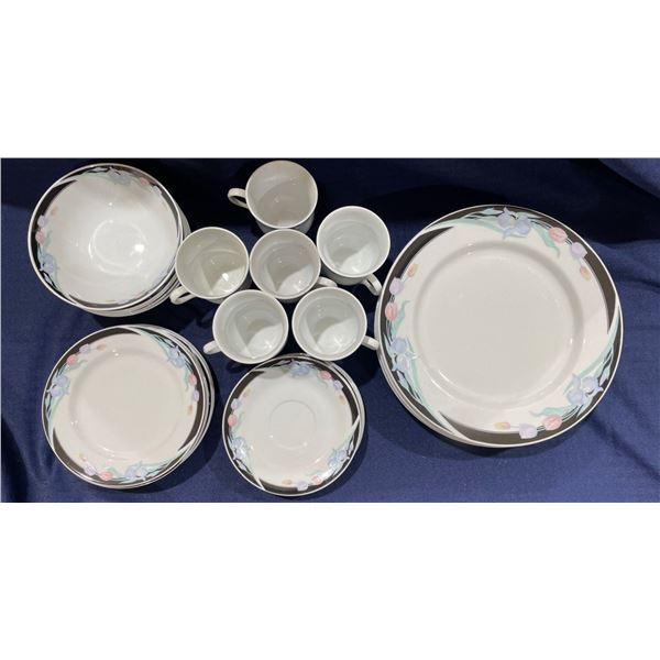 Collection of Ceramic Floral Dishware