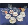 Image 1 : Collection of Various China and Glassware
