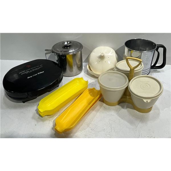 Vintage Kitchen Appliances & Utensils