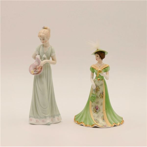 Pair of Figurines