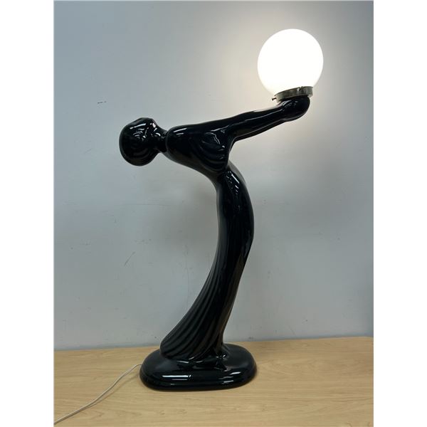Large Vintage Deco Figural Ceramic Lamp - nice, works - Approx: 32"T 19"W