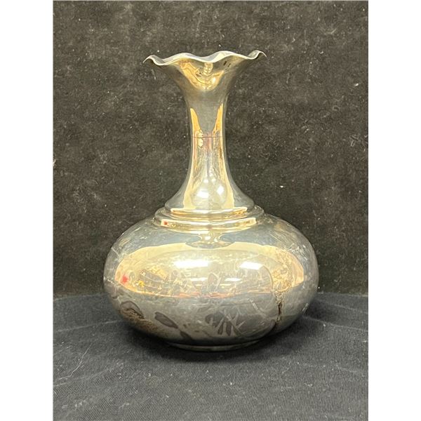 Sterling Silver Vase - see photos for markings and details - Approx 230 grams & 5.5"T