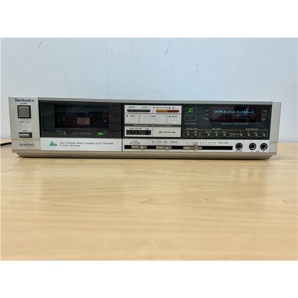 Technics RS-B48R Auto Reverse Cassette Deck - powers up, not tested - see photos