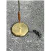 Image 5 : Mid Century Wood / Brass Tri-Light Floor Lamp - Works Approx: 61"T 17"W see all photos