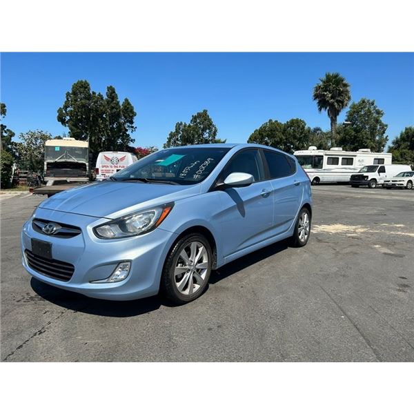 2012 Hyundai ACCENT