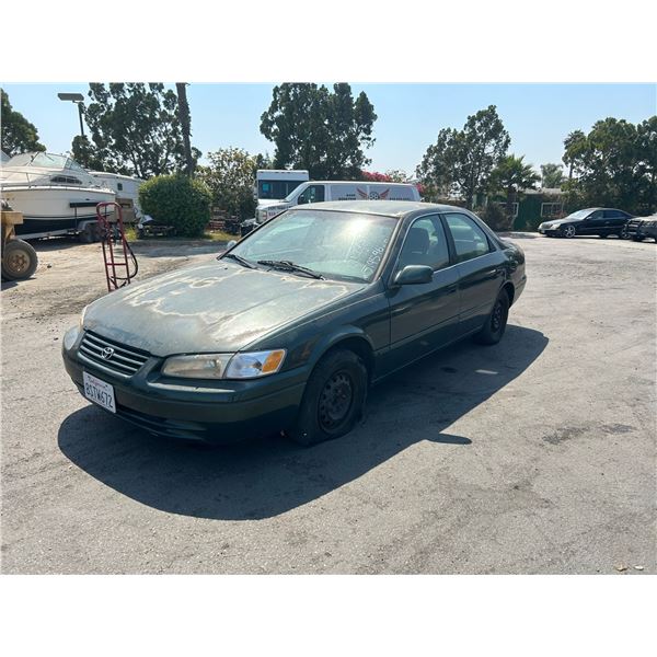 1999 Toyota Camry