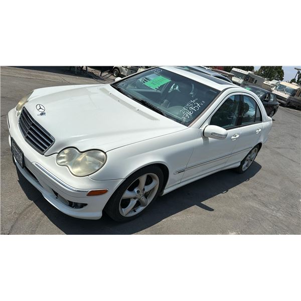 2005 Mercedes-Benz C-Class