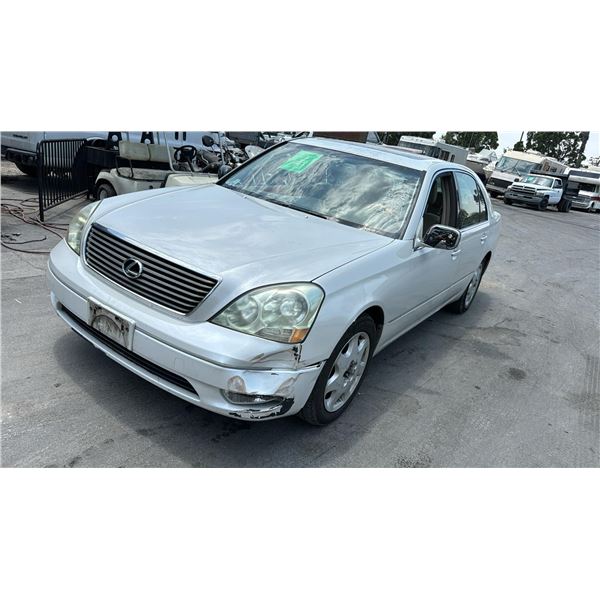 2001 Lexus LS 430