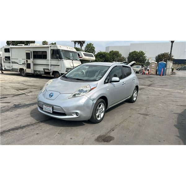 2011 Nissan LEAF