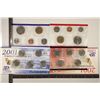 Image 2 : 2001 US MINT SET (UNC) P/D (WITH ENVELOPE)