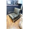 Image 2 : DESIGNER LEATHER CHAIR