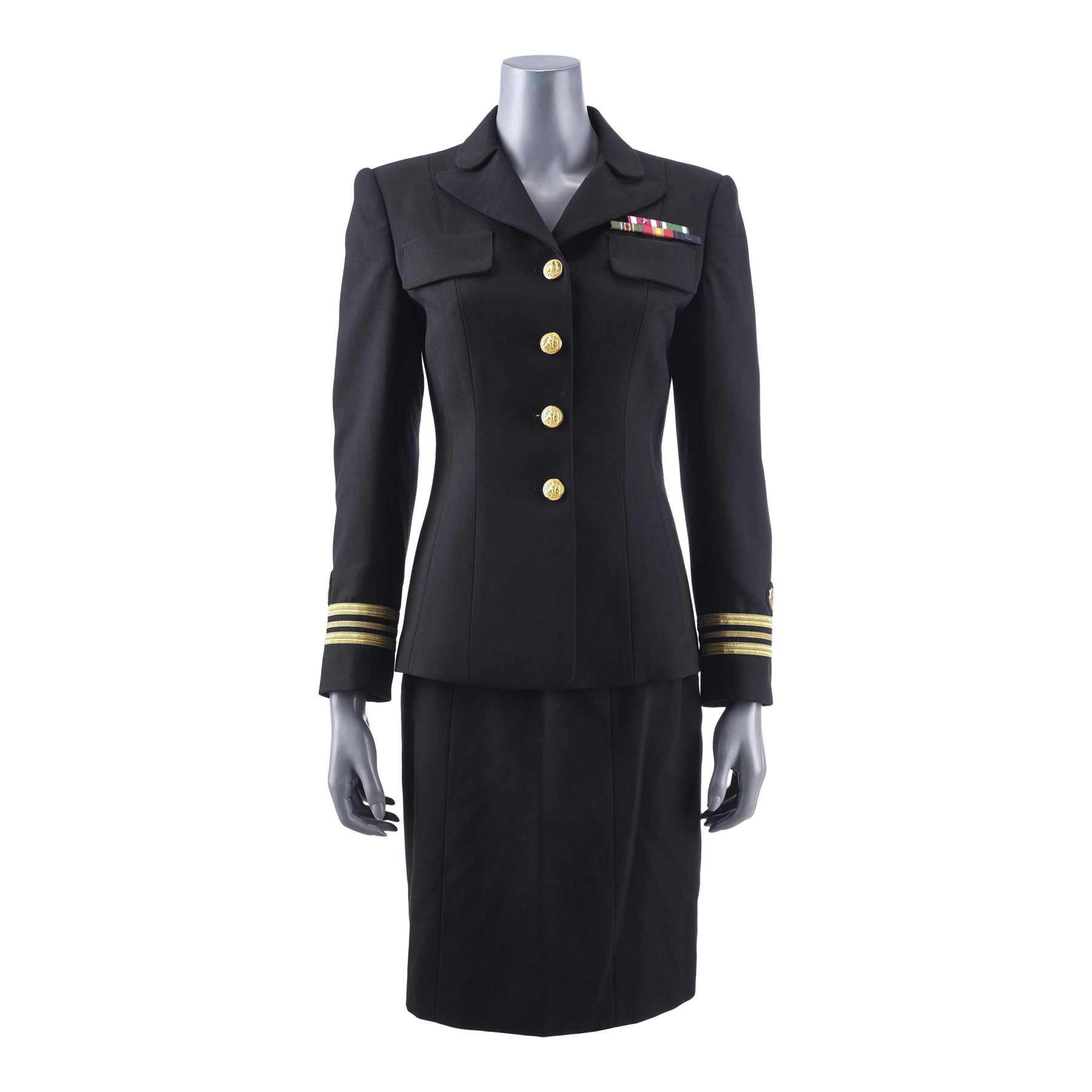 Service Dress Ropes 115. Lieutenant Commander Joanne Galloway's (Demi Moore) Service Dress ...