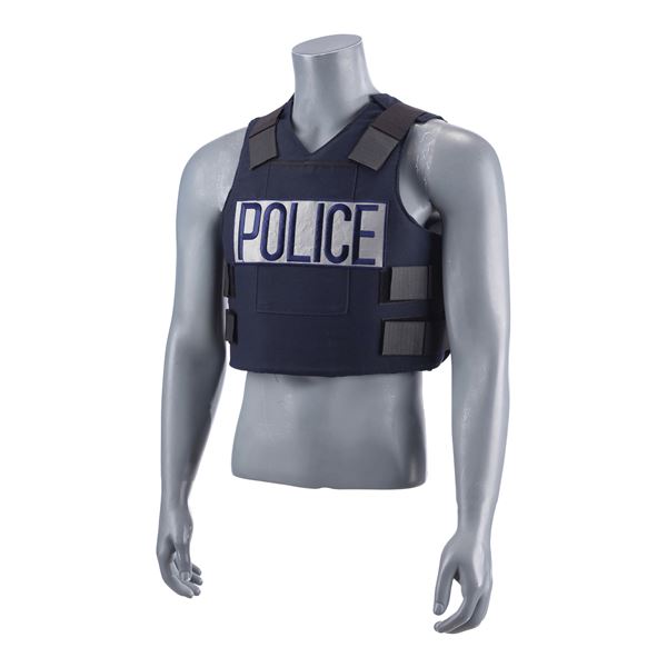 552. Det. Lt. Marcus Miles Burnett's (Martin Lawrence's) Miami Police Tactical Vest ### BAD BOYS (19