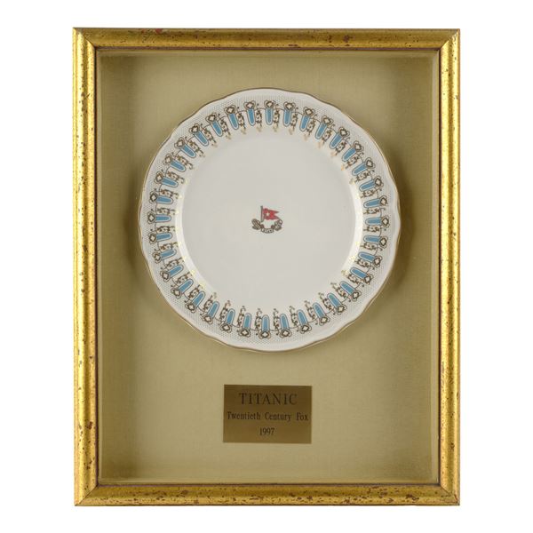 1825. White Star Line Dinner Plate Display ### TITANIC (1997)