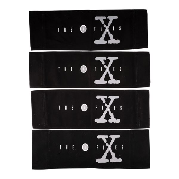 1912. Gillian Anderson, David Duchovny, Mitch Pileggi, and Chris Carter Chairbacks ### THE X-FILES (
