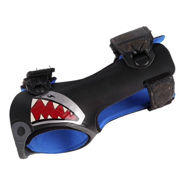 1917. Pyro's (Aaron Stanford) Shark Gauntlet ### X-MEN: THE LAST STAND (2006)