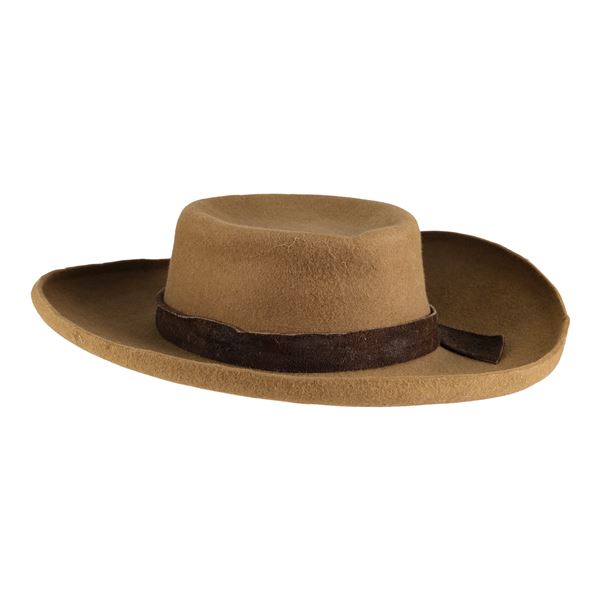 1924. John W. Poe's (Viggo Mortensen) Western Bolero Hat ### YOUNG GUNS II (1990)