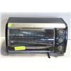 Image 1 : BLACK AND DECKER TOASTER OVEN