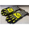 Image 1 : 2 BDG LEVEL 5 CUT RESISTANT GLOVES LARGE
