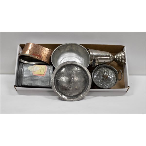 TRAY OF ESTATE MINIATURES