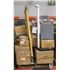 Image 1 : PALLET OF FREIGHT CLAIM ITEMS