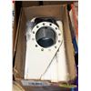 Image 1 : BOX WITH TORQUE ARM AND BRACKET AND OTHER