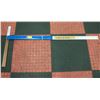 Image 1 : GROUP OF 2 SQUARES & 4 RULERS