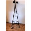 Image 1 : IRON 40" TALL PLANT STAND AND HANGING