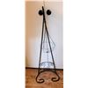 Image 1 : IRON 40" TALL PLANT STAND AND HANGING