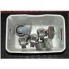 Image 1 : 6 SMALL METAL CASTORS