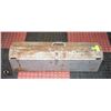 Image 1 : METAL TOOLBOX WITH CONTENTS