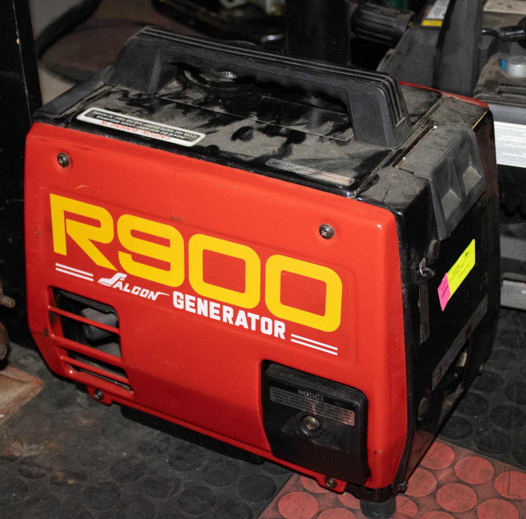 R900 SALGON GENERATOR