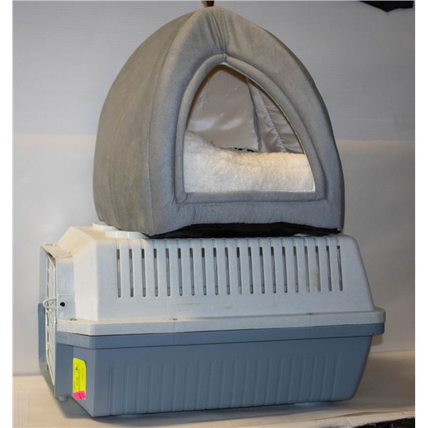 PET CARRIER & SLEEPING TENT