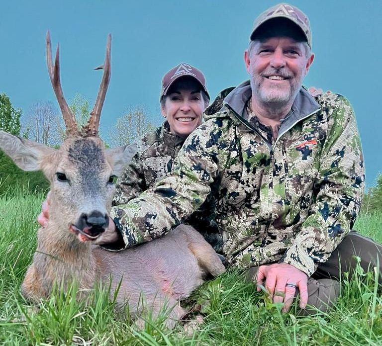 SAFARI INTL: 5-Day/5-Night Fallow-Roe Hunt for One Hunter-One NH in ...